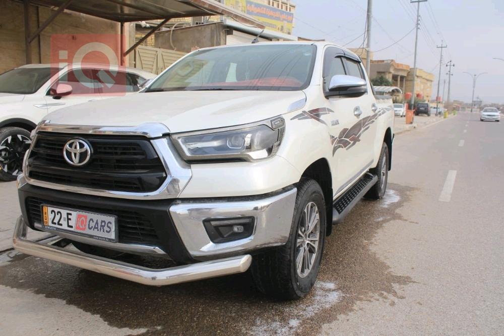 تويوتا هايلوكس